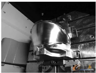 常用的摩托車頭盔鏡片模具三線立式加工中心850plus做出來的！(圖5)